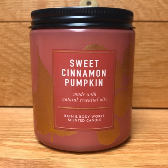 NWT Bath & Body Works Sweet Cinnamon Pumpkin single wick candle - Picture 4 of 5